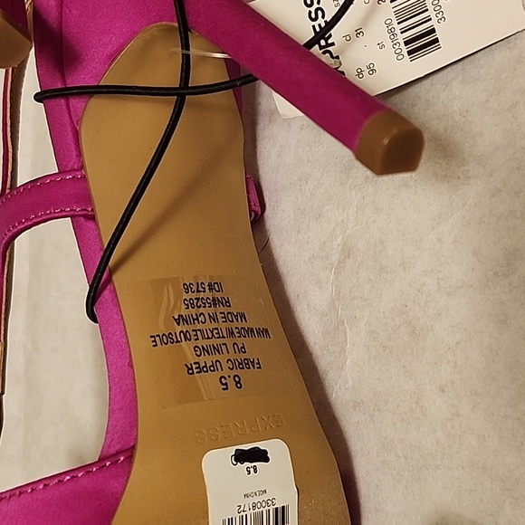 Express heel  shoes - Picture 5 of 6